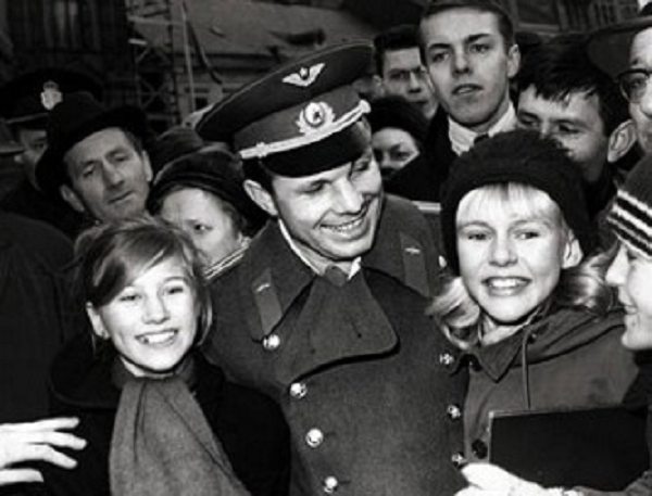 Ar J. Gagarinas tikrai buvo pirmasis tarybinis kosmonautas